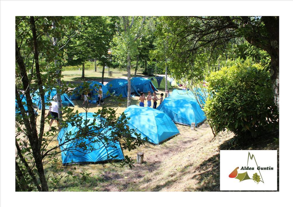 Отель Aldea Guntin Camping Caniza Ла-Каньиса Экстерьер фото